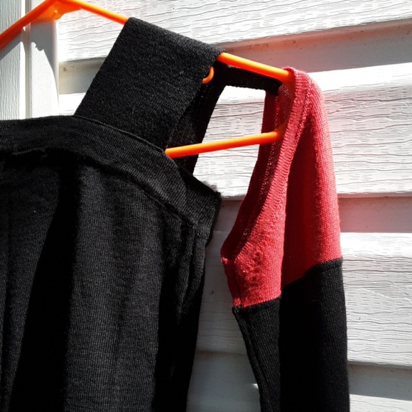 Designers Remix Eskildsen off shoulder sweater XS - Picture 7 of 15